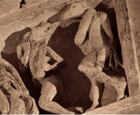 Cynocephaly, Basilique Sainte-Marie-Madeleine de Vézelay