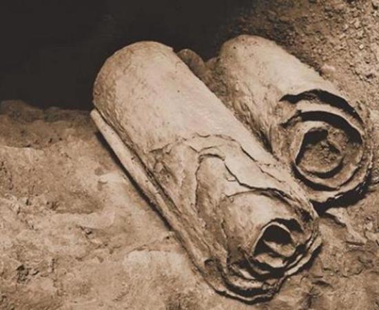 Archaeologists search for the last Dead Sea Scrolls in the Cave of the Skulls 