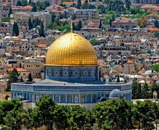 The Dome of the Rock glistens in Jerusalem’s cityscape. 