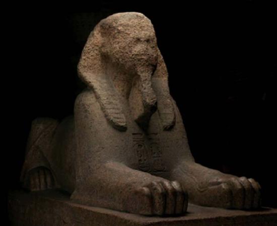 Granite sphinx of Rameses II, moved from Memphis Egypt to Philadelphia USA in 1913           Source: Penn Museum Archive.