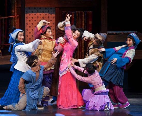 Tang and Shakespeare’s dramas are being blended together in a series of adaptions.