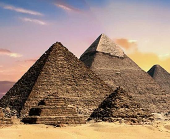 The six pyramids at Giza, with Menkaure’s the first of the big three.