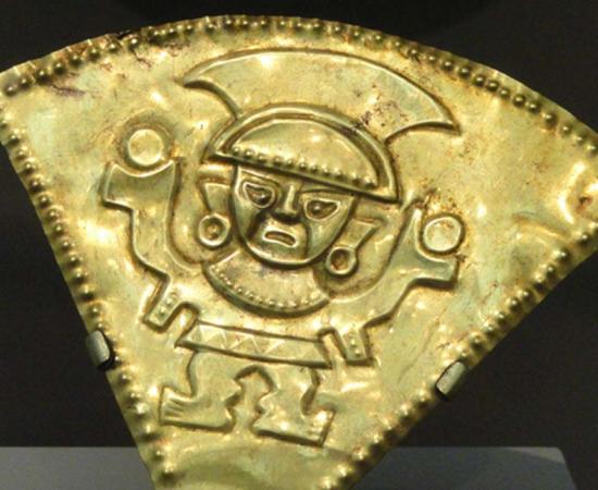 Detail of a rattle, 1100-1470 AD, Chimu, north coast Peru, gold or gold-plated silver - Art Institute of Chicago.