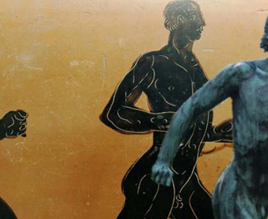  Three runners. Side B of an Attic black-figured Panathenaic prize amphora (Marie-Lan Nguyen/CC BY 2.5) ) and detail of a statue of a Greek runner by Sir William Blake Richmond, in St Peter's Square, Hammersmith, London. (CC BY SA 3.0)