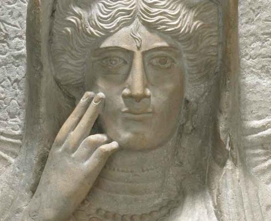 The Quest to Understand Haliphat’s Speaking Handshapes 