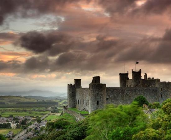 It may not seem like it today, but Harlech Castle is Wales has witnessed Welsh rebellions, the Wars of the Roses and the English Civil War. Source: Darren Tennant / Flickr