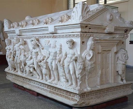 The Fake Hercules Sarcophagus of Tarragona Spain - And The Real Ones