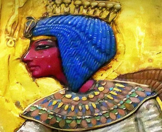  A painted relief of Ankhesenamun; design by Anand Balaji 