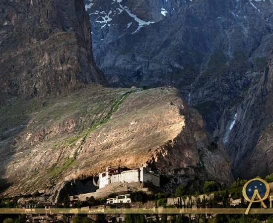 Nestled and sheltered by the mountain ranges, lies the hidden Hunza Valley, inspiration to the Shangri-La legend. 