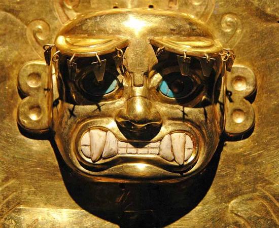Gold Inca mask. Source: Carlos Santa Maria / Adobe Stock