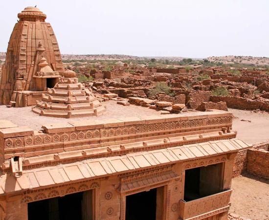 The ruined remains of Kuldhara village in India. Source: bluesea / Adobe Stock