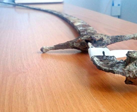 Medieval saber sword found in Kyrgyzstan. Source: Siyatbek Ibraliev / Turmush