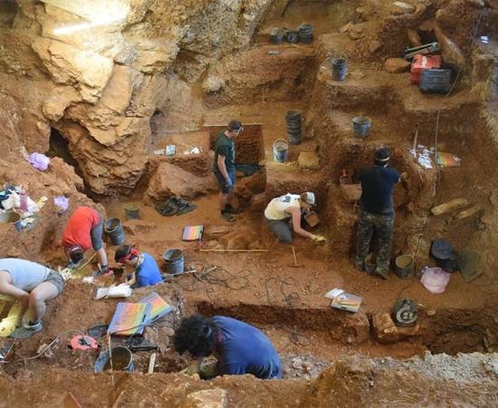 Lapa do Picareiro Cave Findings Rewrite History of Human Migration