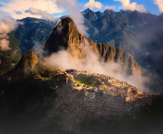 Experts are reassessing the age of the Peruvian ruins at Machu Picchu. Source: alexpermyakov / Adobe Stock 