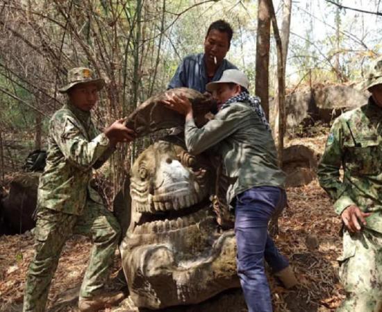 Makara statue found in Phnom Kulen National Park  Source: Ministry of the Environment / Khmer Times