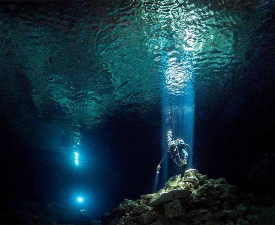 Cenote in Yucatan, Mexico. Source: Angiolo / Adobe Stock.