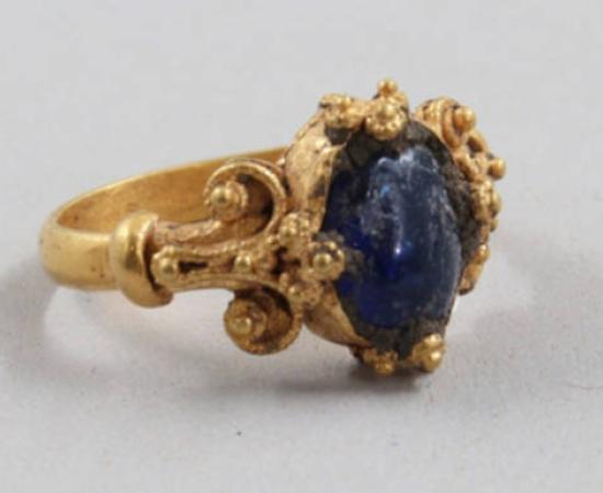 Medieval gold ring with blue stone found in Tønsberg, Norway.