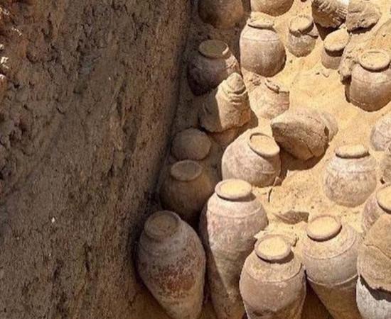 Archaeologists have discovered hundreds of ancient wine jars in Queen Merneith’s tomb. Source: Egyptian Ministry of Tourism and Antiquities