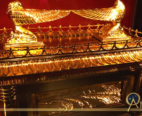 A model of the Ark of the Covenant from biblical description