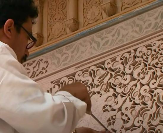 Creating a Moroccan Court Inside the Met. Source: YouTube Screenshot / The Met.