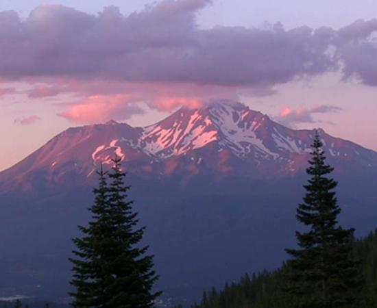 Mount Shasta, Photograph © Dustin Naef 2016