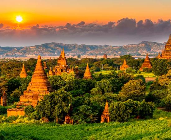 Ancient temples in Bagan, Myanmar. Source: Kalyakan / Adobe Stock.