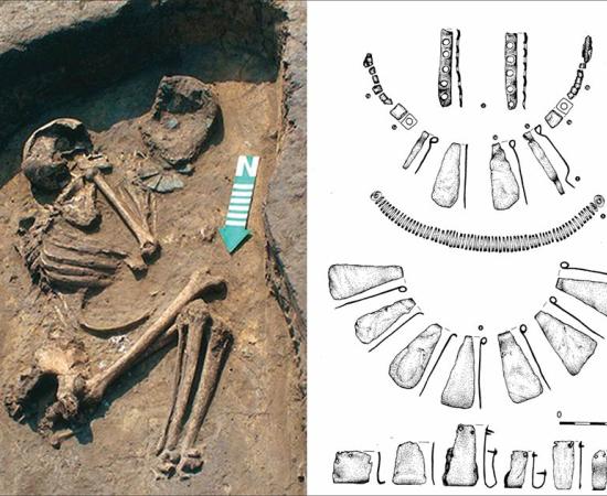 Left) A grave from Osłonki with valuable artifacts, visible near the hands; right) a drawing of the artifacts. Source: Peter Bogucki