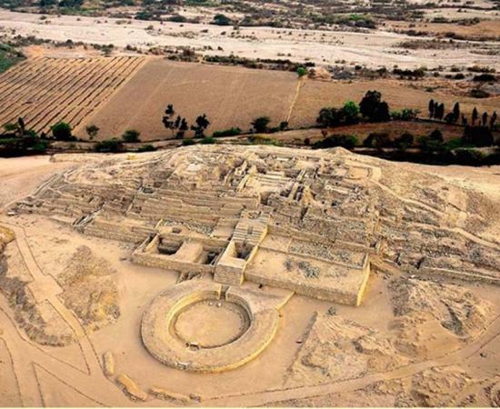 The Norte Chico Civilization: Ancient Peruvian Civilization or Complex Society?
