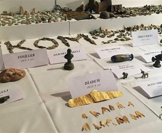 Some of the artifacts recovered from smugglers in Turkey. 