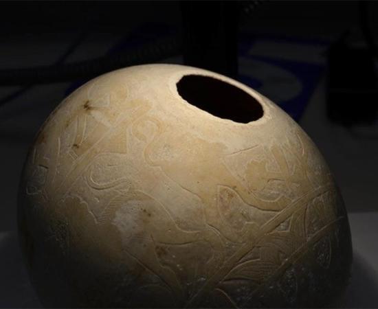 One of the decorated ostrich eggs used in the study.  Source: Tamar Hodos et al. / Antiquity Publications Ltd