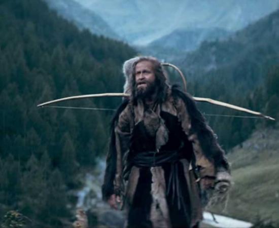 Ötzi or Kelab as portrayed by Jürgen Vogel in Der Mann aus dem Eis (Iceman). 