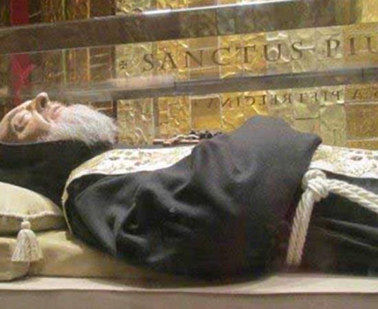 Padre Padilla, the Incorruptible: Body of Murdered Friar Remains Perfectly Preserved After Centuries