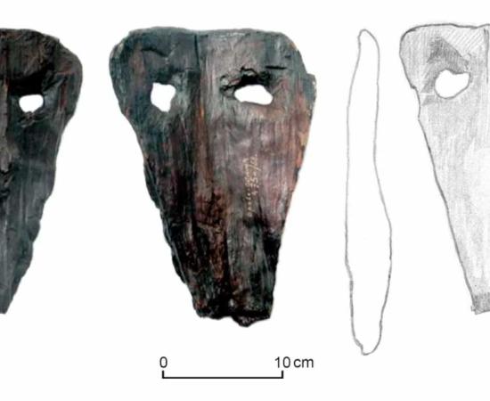 Opole-Ostrówek, wooden "mask" from the mid-12th century. (Karol Szott/Kamil Kajkowski, "Masks from Opole in the context of Medieval Slavic rites", Archaeologia Polski 66, 2021, fig.3). Source: Archaeologia Polski/ CC BY 4.0