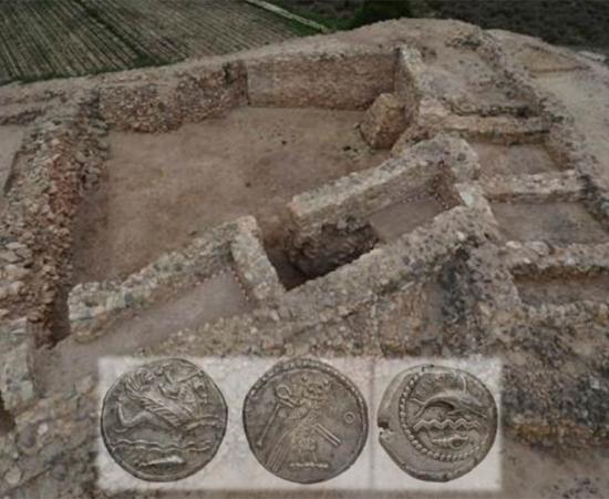 Aerial view of the Phoenician settlement at Cabezo Pequeño del Estaño in Alicante, Spain. Inset; Examples of Phoenician silver. Source: Fernando Prados/Public Domain/Public Domain
