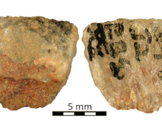 Both sides of one of the poison arrowheads found at Umhlatuzana Rock Shelter