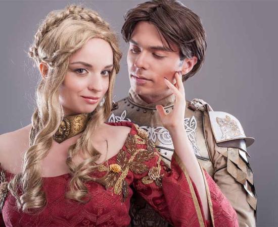 Medieval lovers. Source: guruXOX / Adobe Stock