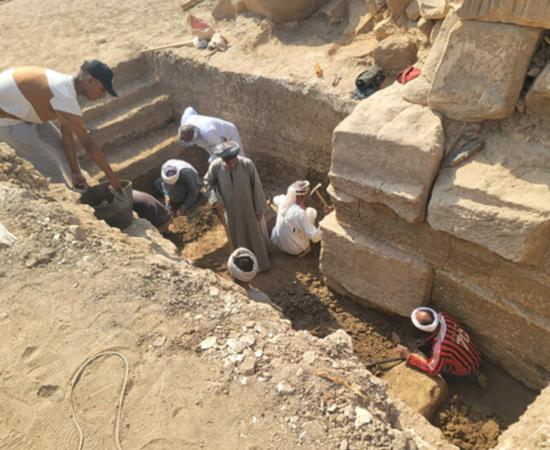 Excavations at the Ramesseum at Thebes, Luxor. 