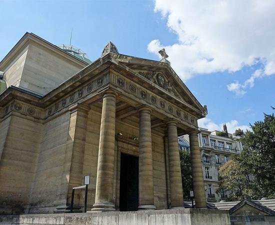 The Chapelle Expiatoire, a chapel in the 8th arrondissement of Paris, where supposed Reign of Terror victims were found in a wall.      Source: Guilhem Vellut from Paris, France / CC BY 2.0