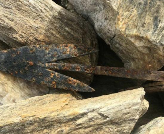 A rare iron arrowhead dating to AD 300-600 was found at Sandgrovskaret in 2018.	 Source: Espen Finstad/Secrets of the Ice