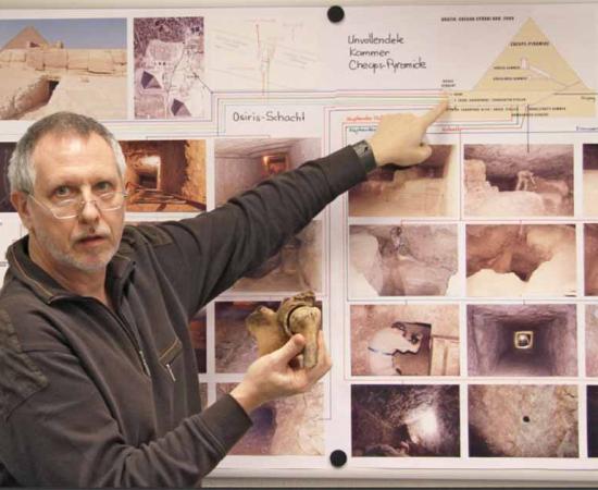 Gregor Spörri has provided information about his findings in Egypt. To this date, no further evidence of a connection to a past race of giants has been linked to The Relic of Bir Hooker. Source:  © by Gregor Spörri, Switzerland