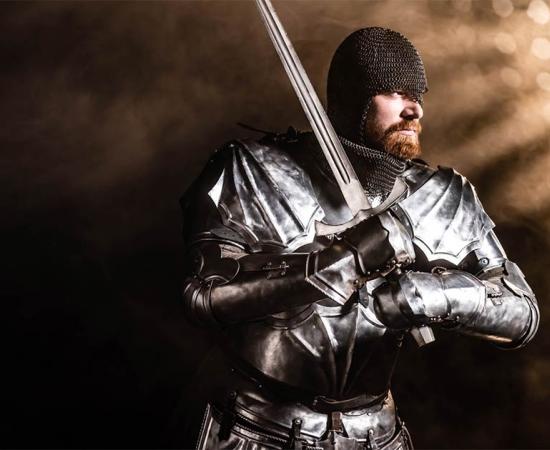 Strongbow’s Gamble: Richard de Clare and the Norman Invasion of Ireland