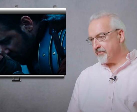 Roman historian Dr Simon Elliott critiques Roman Movies (YouTube Screenshot / History Hit)