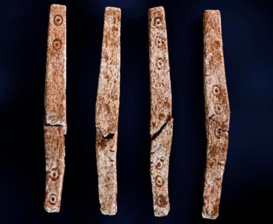 Four-sided die from a Roman game found in Norway.            Source: University of Bergen