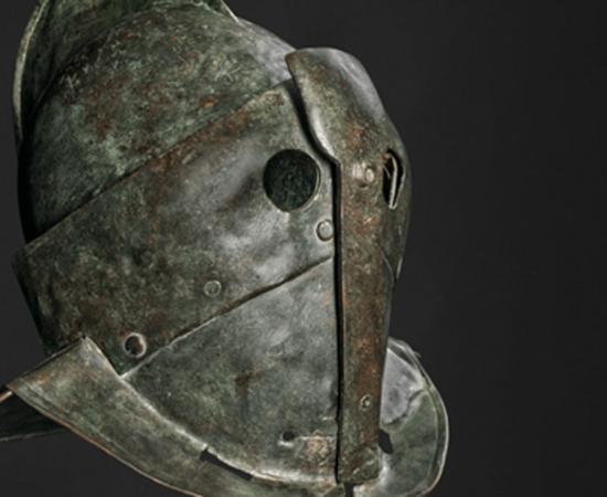 The helmet of a heavily armed ‘secutor’, first century AD. Rógvi N. Johansen, Department of photo and medie Moesgaard