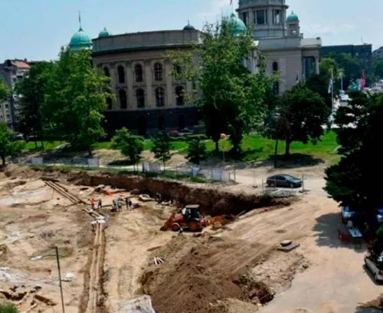 The site where the Roman necropolis and aqueduct have been discovered in Belgrade, Serbia.	Source: Belgrade City Museum/sveoarheologiji