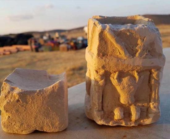 Two cultic incense altars found in one of the rooms of the structure (Image: Michal Haber, Israel Antiquities Authority)