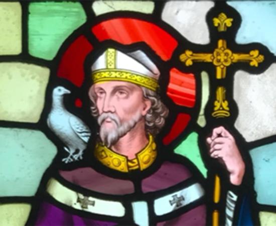 Stained glass depicting Saint David. Source: Hchc2009 / CC BY-SA 4.0.