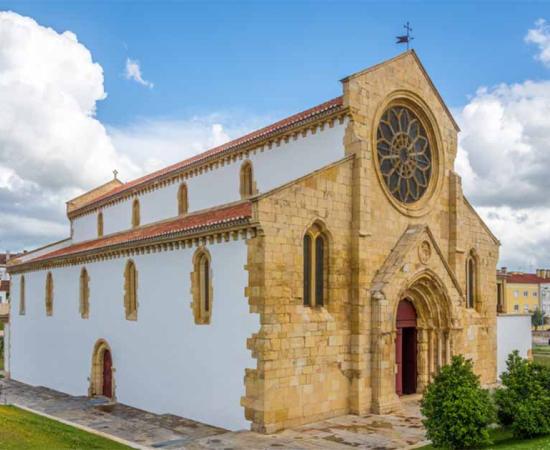 Church of Santa Maria do Olival in Tomar, Portugal. Source: milosk50 / Adobe Stock.