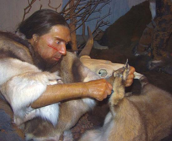 Sculpture in Neanderthal Museum (Public Domain)