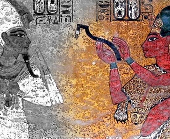 Scene on the north wall in KV62 shows King Aye as sem priest, performing the “Opening of the Mouth” ritual on the mummy of Tutankhamun; design by Anand Balaji 